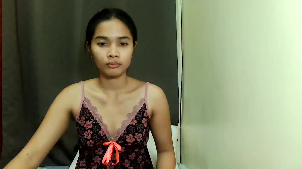 angelpinay18 Webcam Chat August 19, 2026