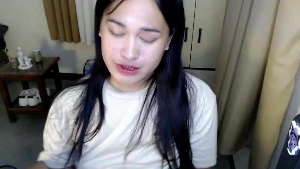 fairy_cuddle Webcam Chat August 19, 2026