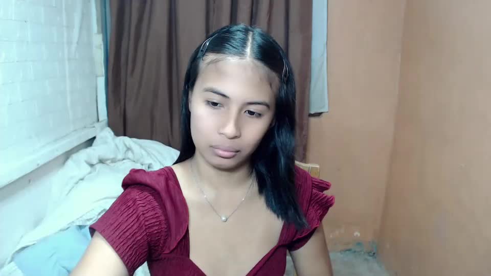 its_leigh Webcam Chat August 19, 2026