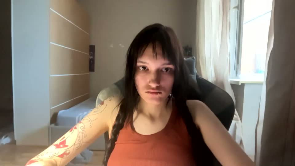 shirakranendonk Webcam Chat August 19, 2026