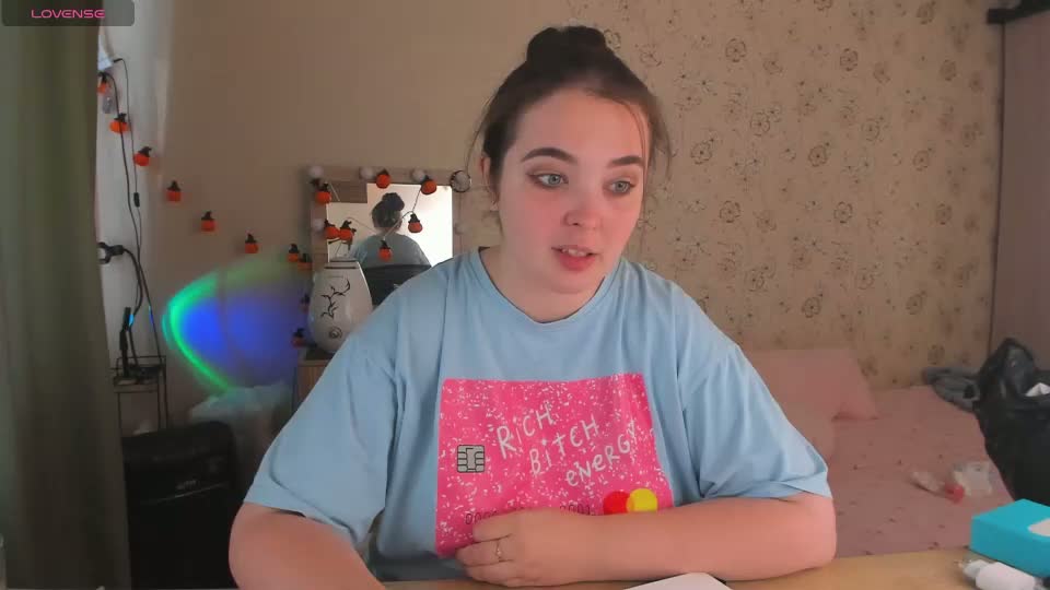 alice_next_door_ Webcam Chat August 19, 2026