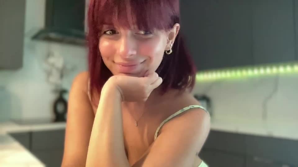 lilbeccaxo Webcam Chat August 19, 2026
