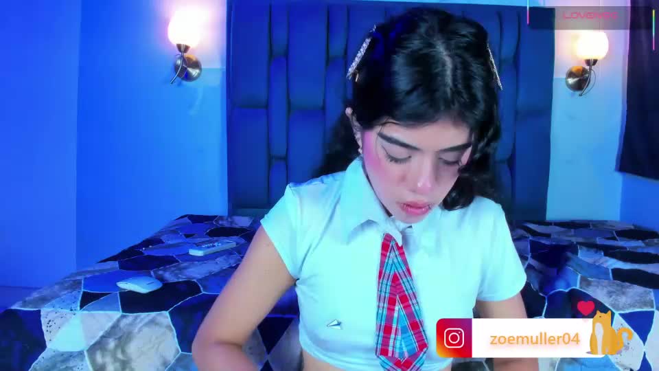 zoe_axel1 Webcam Chat August 19, 2026