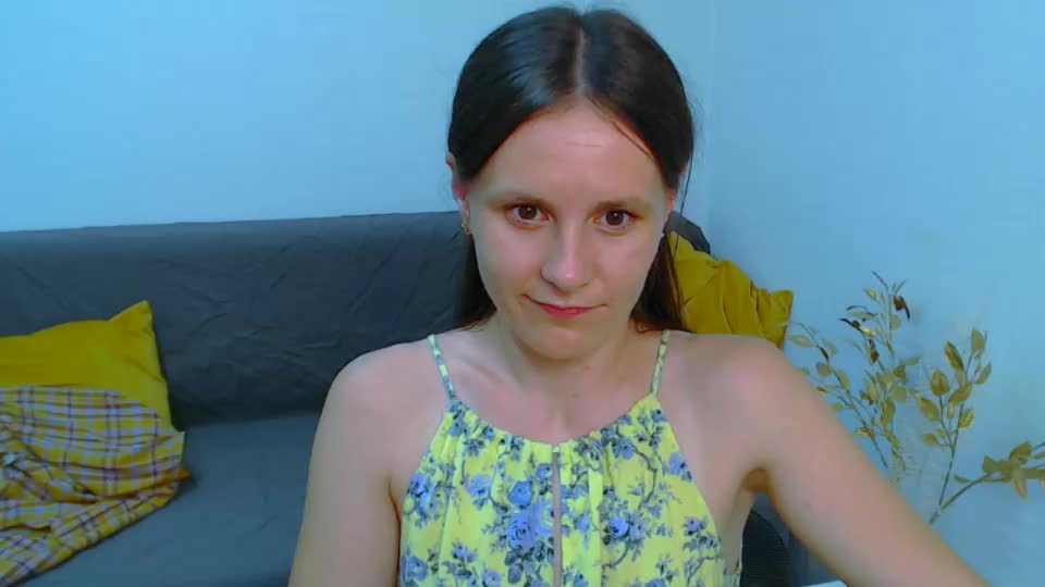 valeriafett_ Webcam Chat August 19, 2026