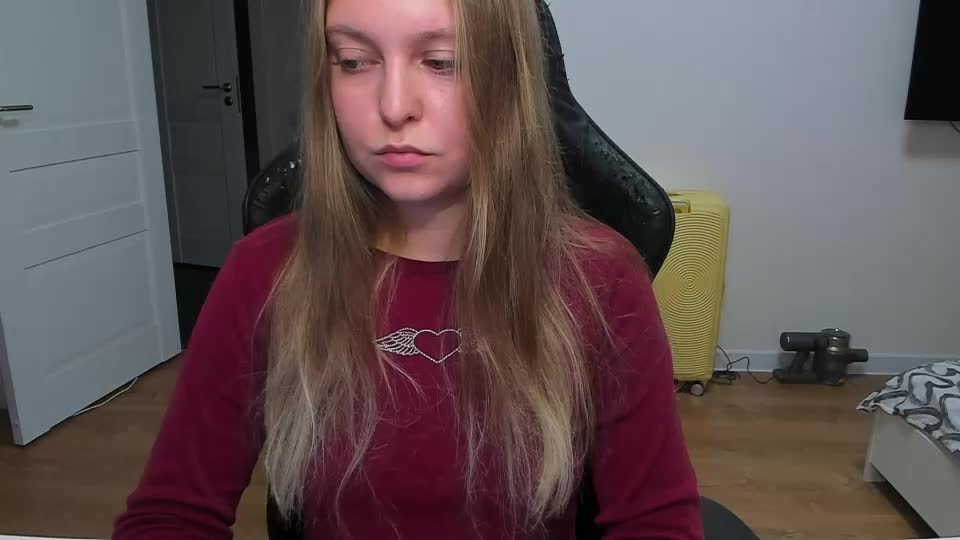 stacy_miraclee Webcam Chat August 19, 2026