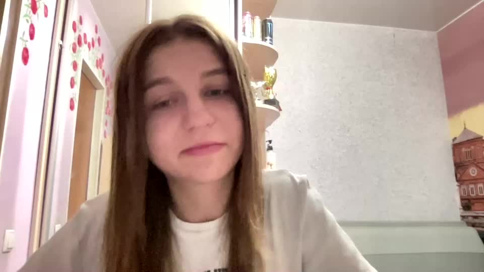 azzieheberly Webcam Chat August 20, 2026