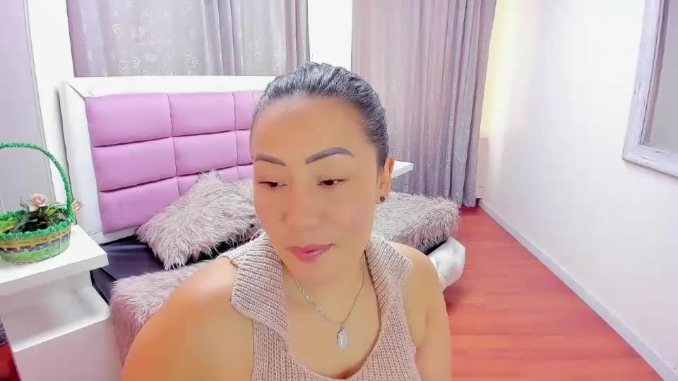 gaby_trent Webcam Chat August 20, 2026