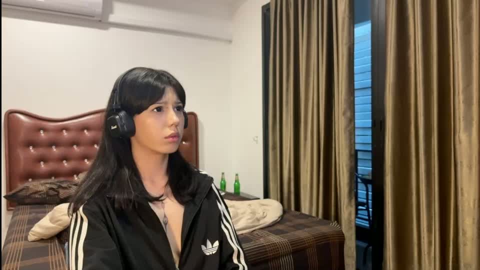 wavy_nights Webcam Chat August 20, 2026