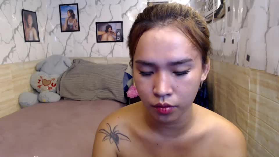 your_twinkletoes18 Webcam Chat August 20, 2026
