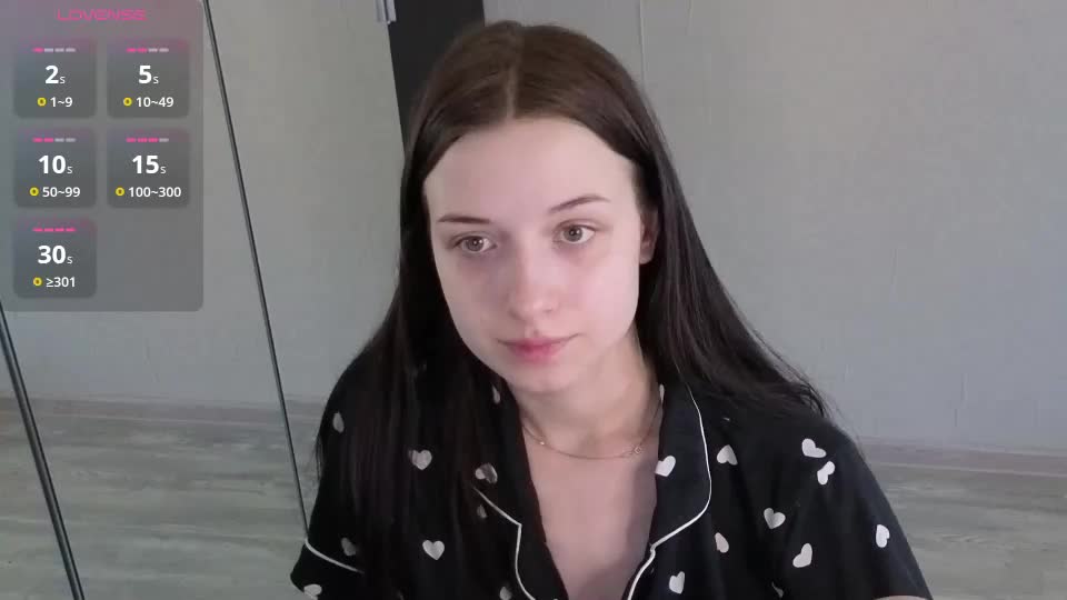 alicewonderyouu Webcam Chat August 20, 2026