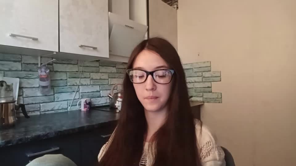elouisevallian Webcam Chat August 20, 2026