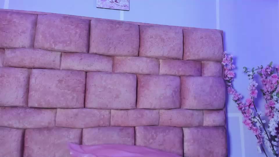 evelyn_noa Webcam Chat August 20, 2026