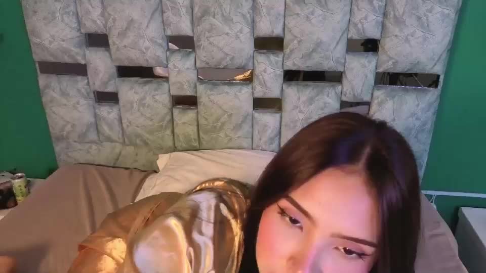 alisa_ousen Webcam Chat August 20, 2026