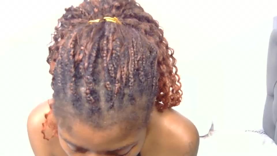 zuri_blaire Webcam Chat August 20, 2026