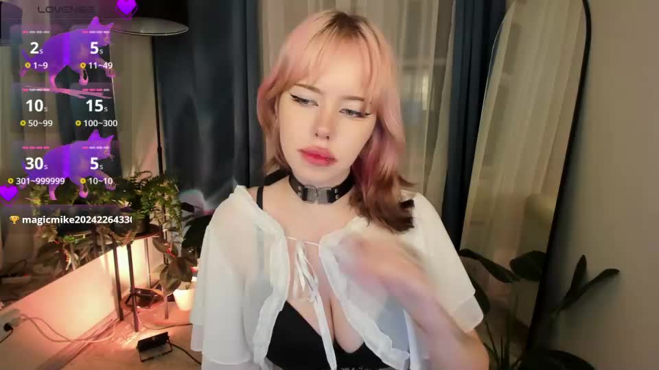 stella_la_la Webcam Chat August 20, 2026