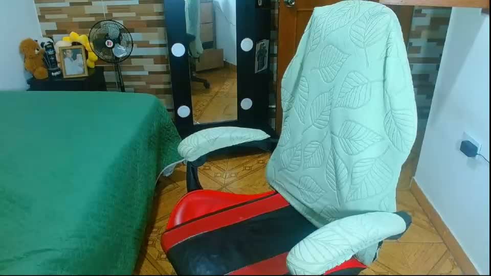 sajecrismas Webcam Chat August 21, 2026