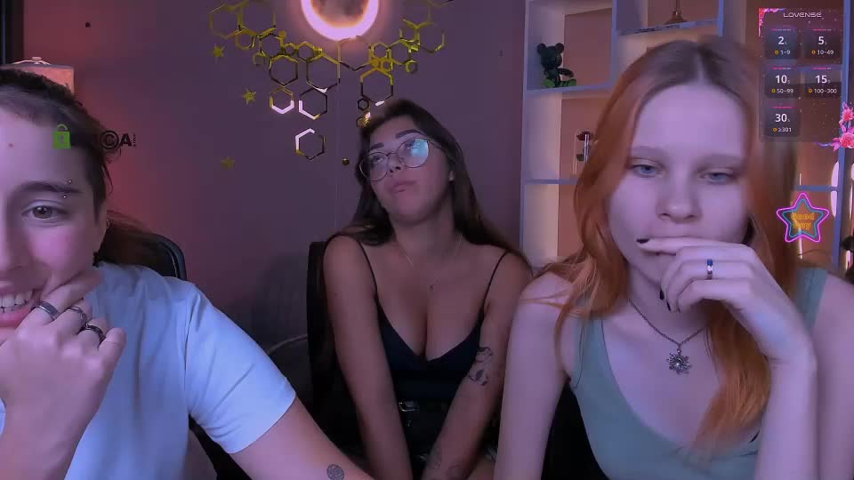 kiki_swan Webcam Chat August 21, 2026