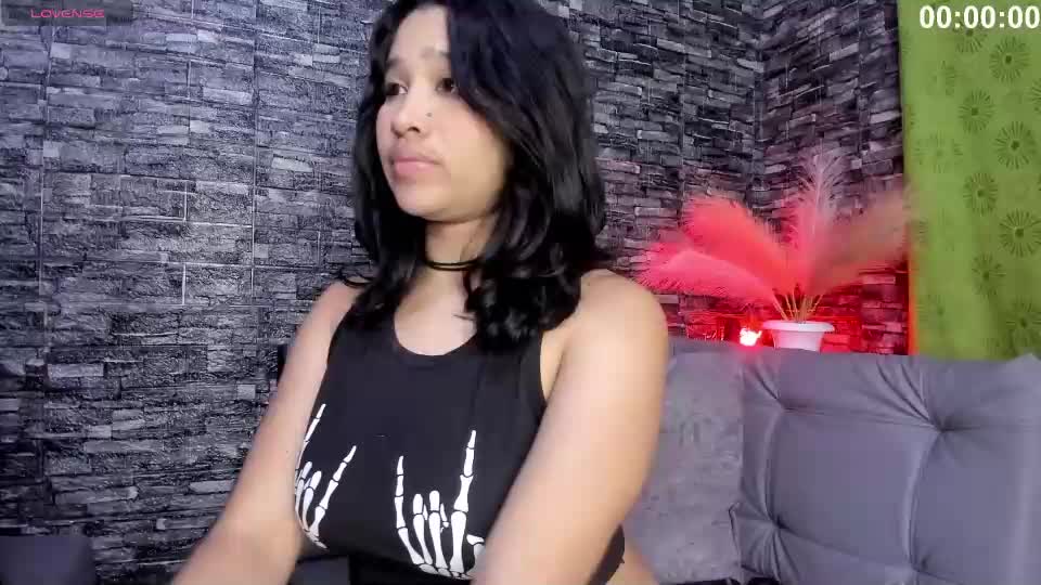 valeska_pretty003 Webcam Chat August 21, 2026