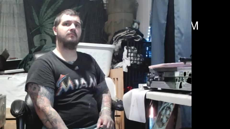 kinkybiguy14 Webcam Chat August 22, 2026