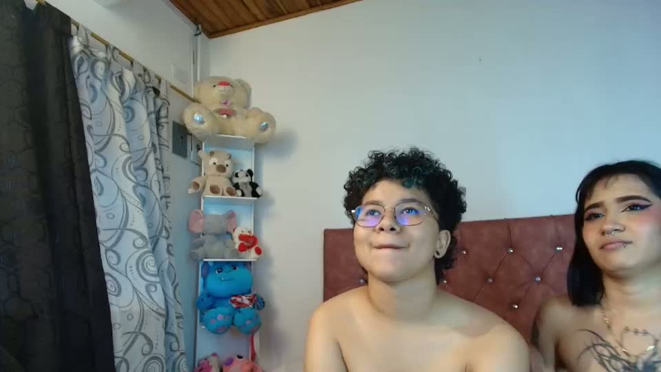 azul_honey Webcam Chat August 22, 2026