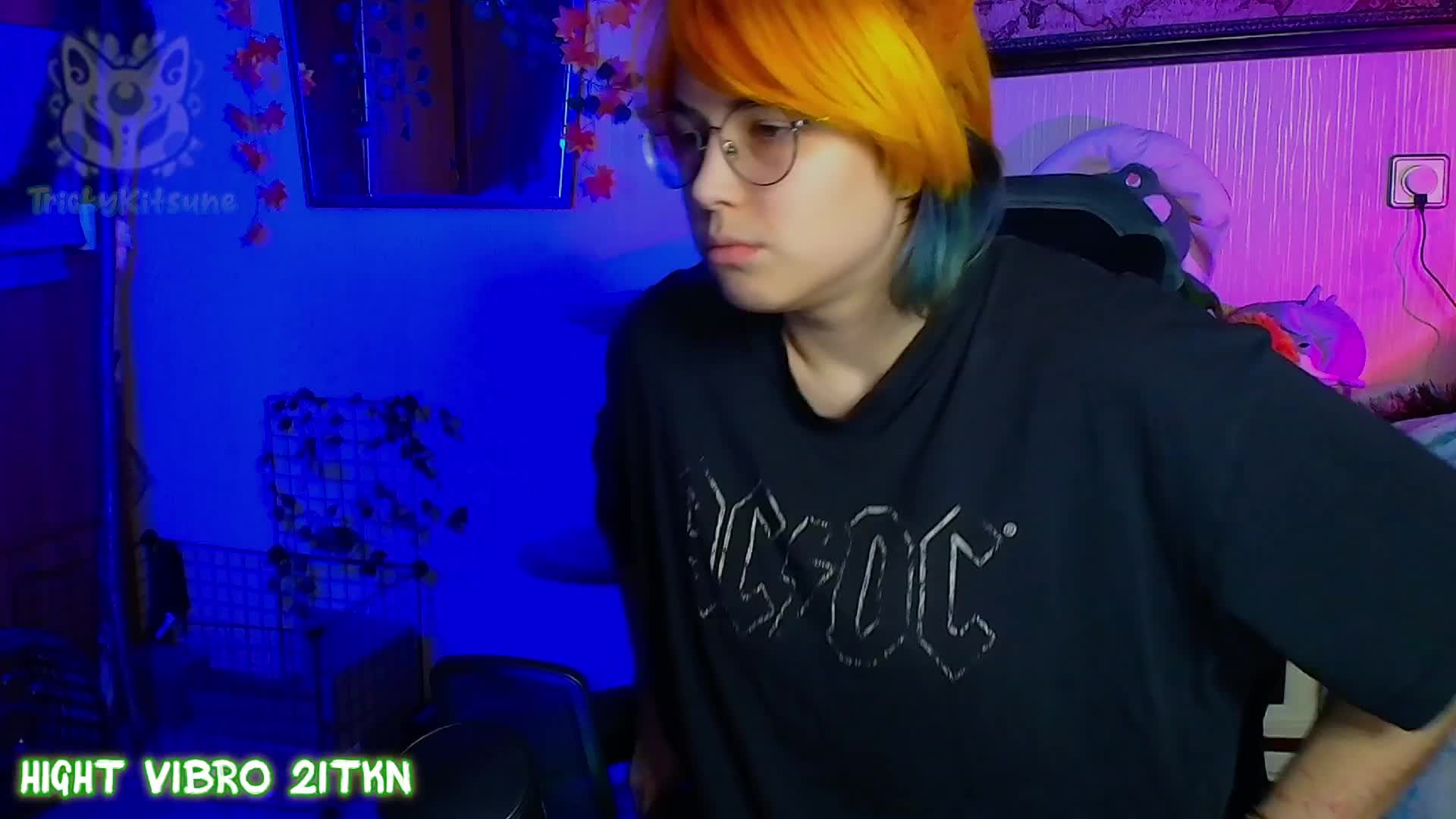Tricky_Kitsune Webcam Chat August 22, 2026