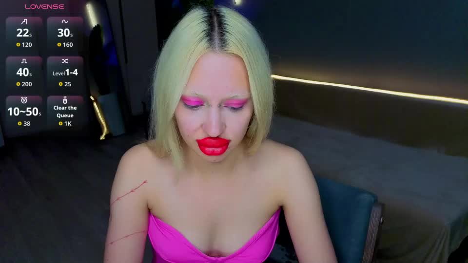 luna_beverly Webcam Chat August 22, 2026