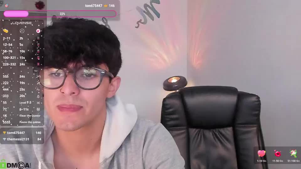 mikeyvioleta Webcam Chat August 22, 2026