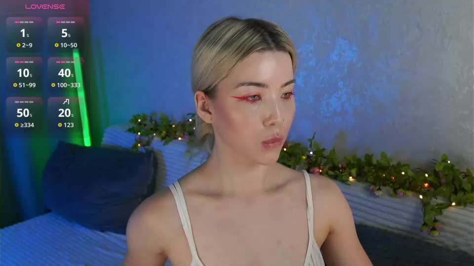 lindathackerr Webcam Chat August 22, 2026