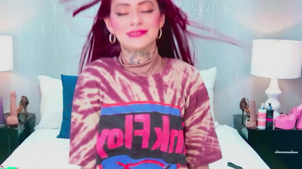 antonellaescudero Webcam Chat August 22, 2026