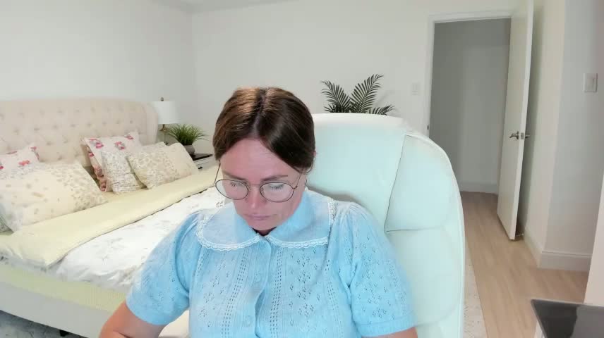Vika73 Webcam Chat August 23, 2026
