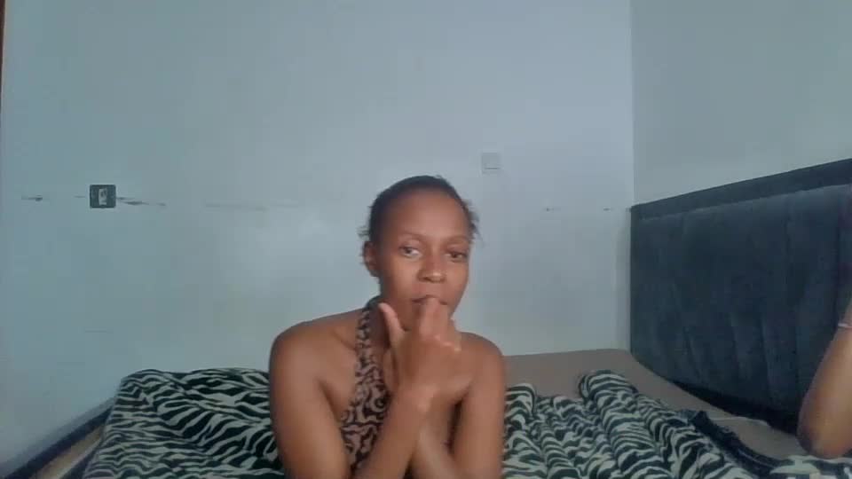 godess_lunah Webcam Chat August 23, 2026