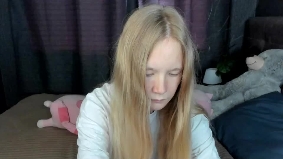 asya_almost Webcam Chat August 23, 2026