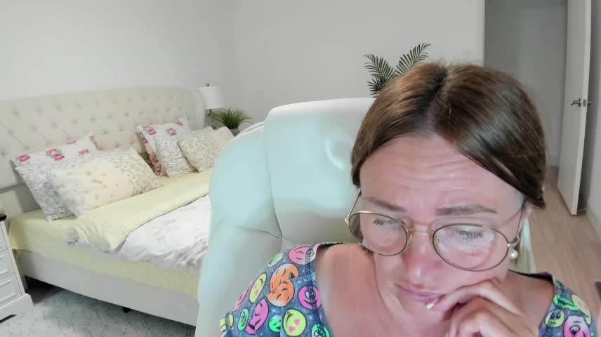 Vika73 Webcam Chat August 23, 2026
