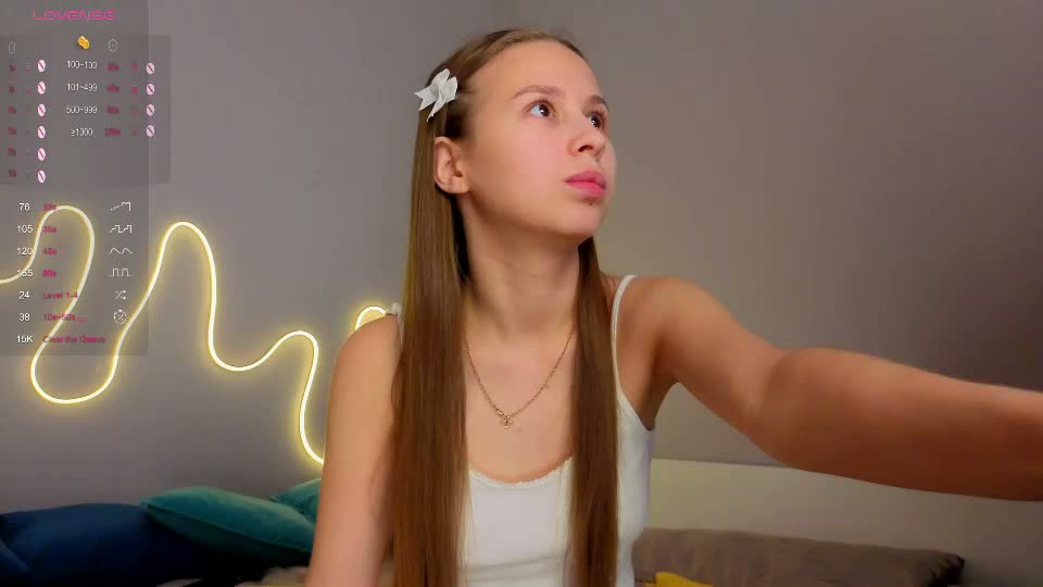 emma_clon Webcam Chat August 23, 2026