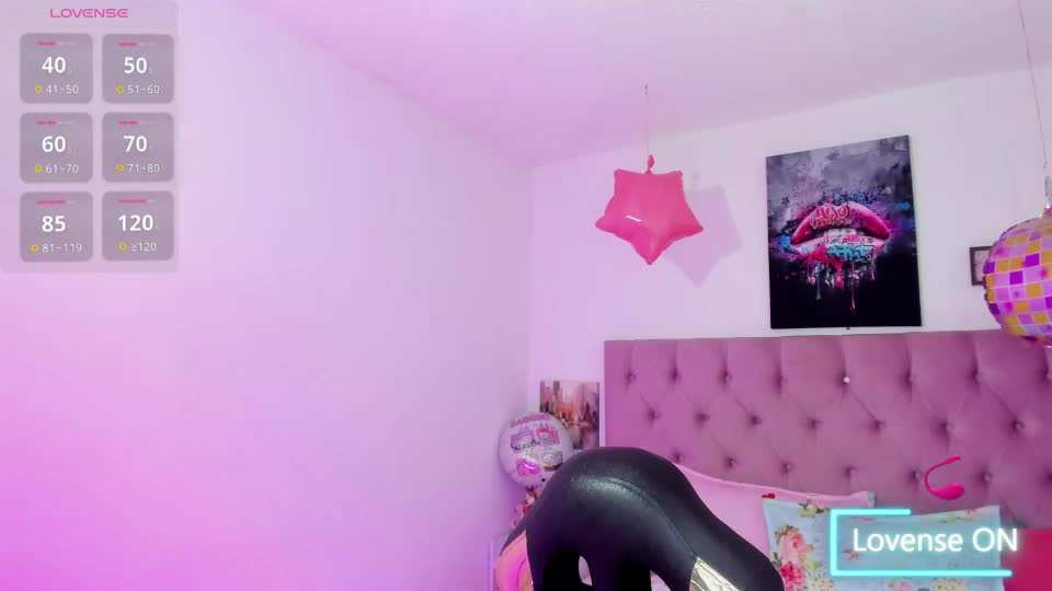 lux_wish Webcam Chat August 23, 2026
