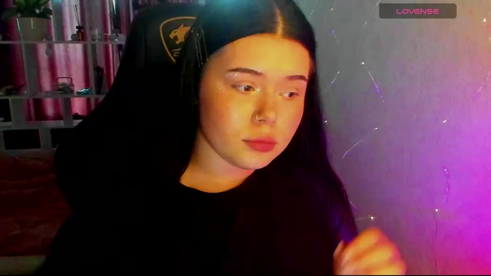 naomivibes Webcam Chat August 23, 2026