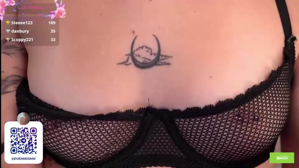 lunea_evienne_ Webcam Chat August 23, 2026