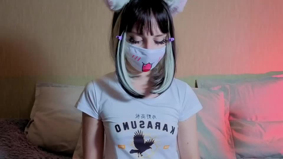 lunanyanmi Webcam Chat August 23, 2026
