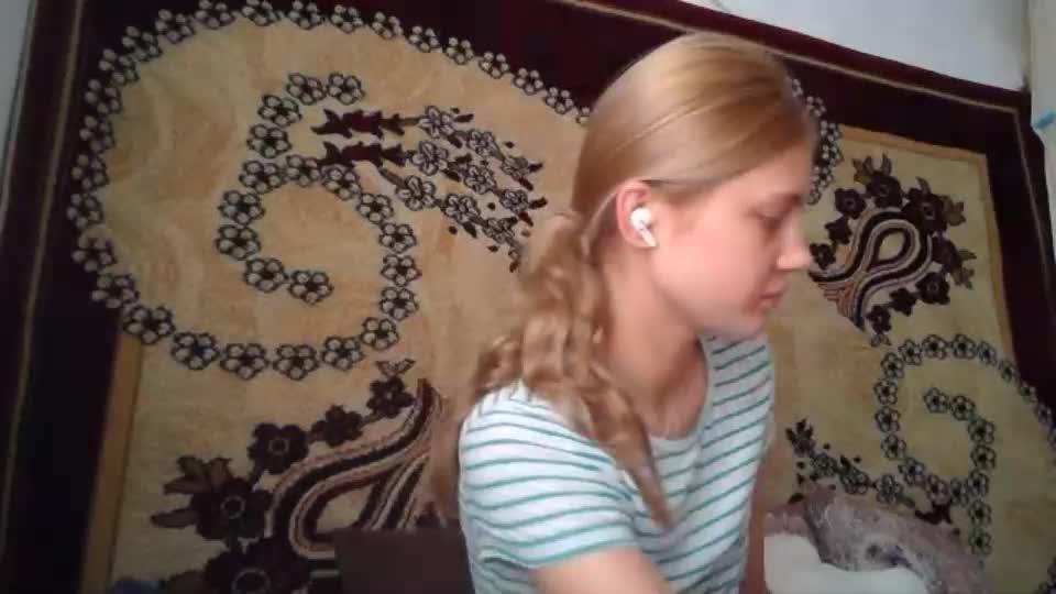 h0lyangel Webcam Chat August 23, 2026