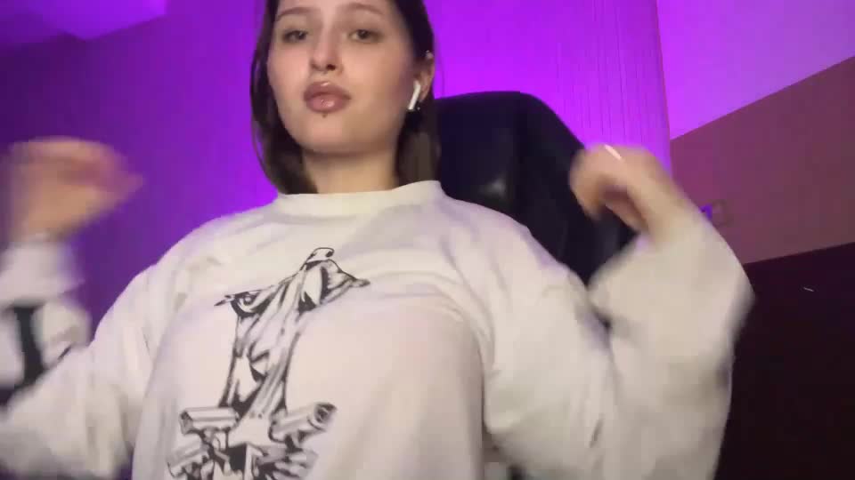 doreathamaldenado Webcam Chat August 23, 2026