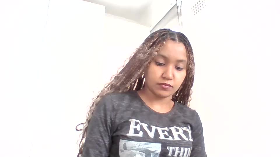 sweetwhisper4u Webcam Chat August 24, 2026