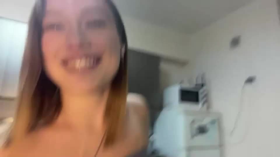 crissymemo Webcam Chat August 24, 2026