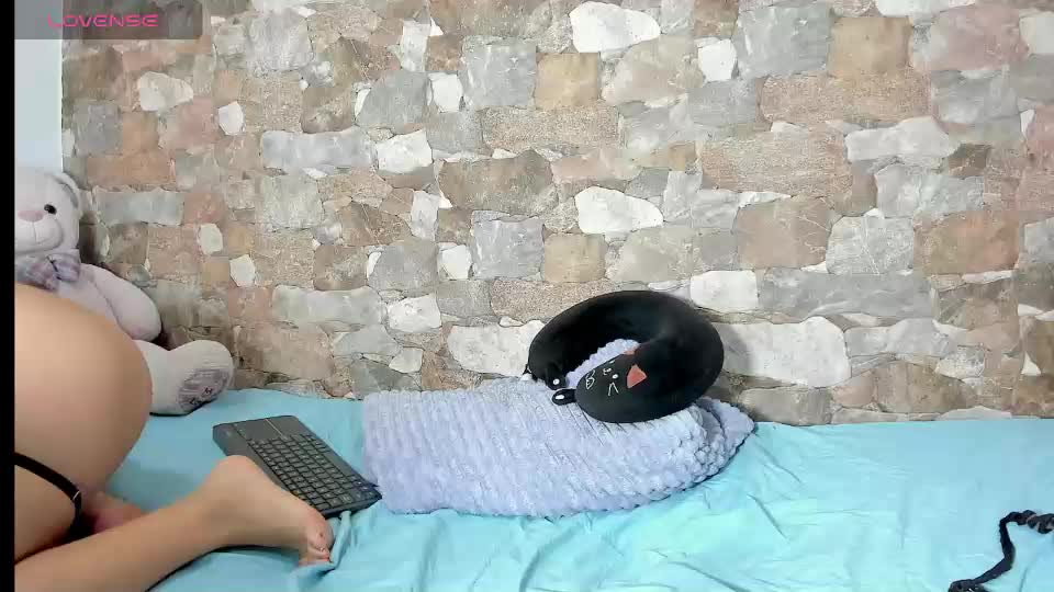 jilary__clinton Webcam Chat August 24, 2026