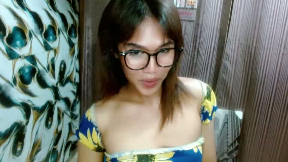 slutqueen_raz Webcam Chat August 24, 2026