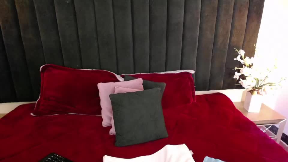 eriss_goddess Webcam Chat August 24, 2026