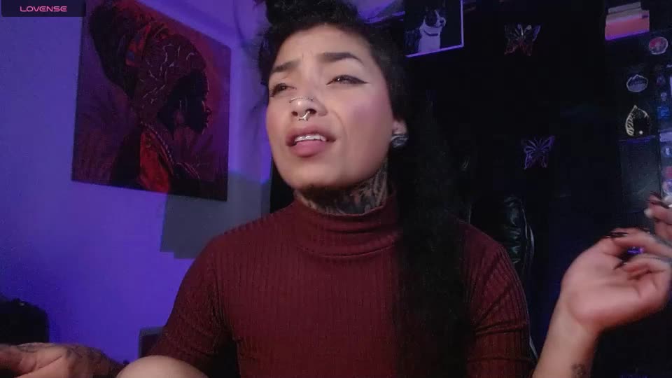 ema_ploxx Webcam Chat August 24, 2026