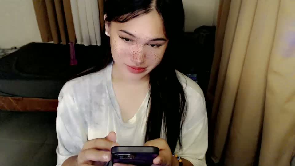 fairy_cuddle Webcam Chat August 24, 2026