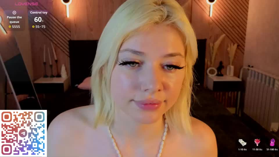 elvira_ross Webcam Chat August 24, 2026