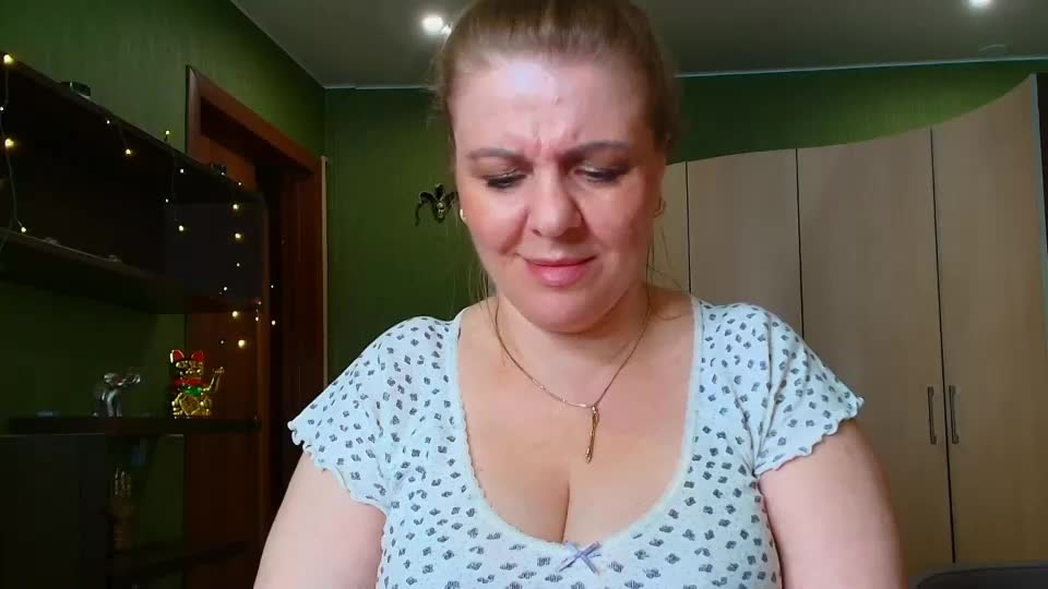 veronikawgold Webcam Chat August 24, 2026