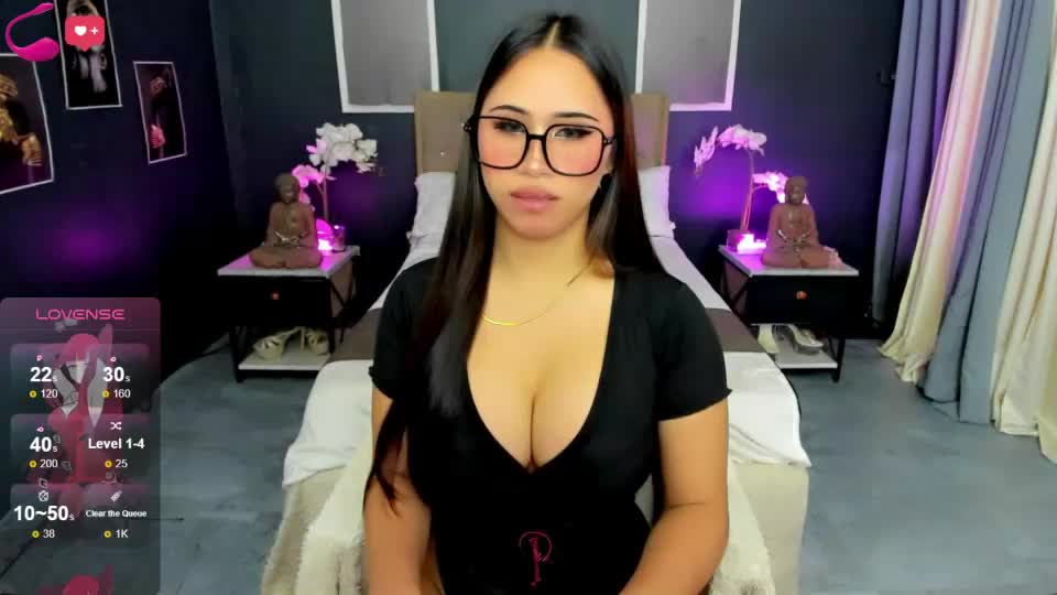 ivana_elise18 Webcam Chat August 24, 2026
